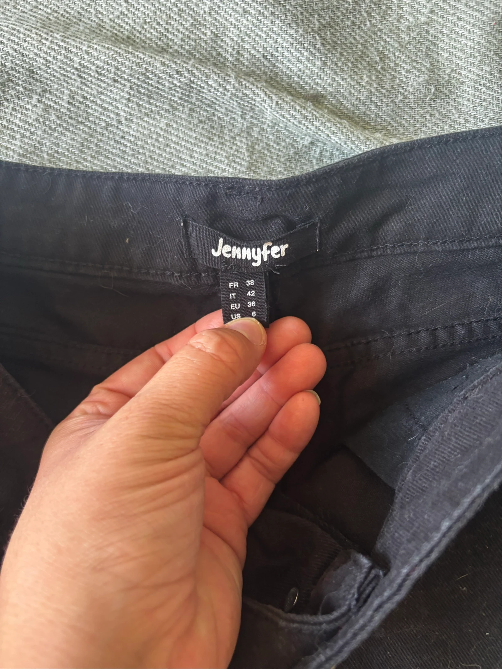 254/ Short preto - Jennyfer - Tamanho 38 – photo 3
